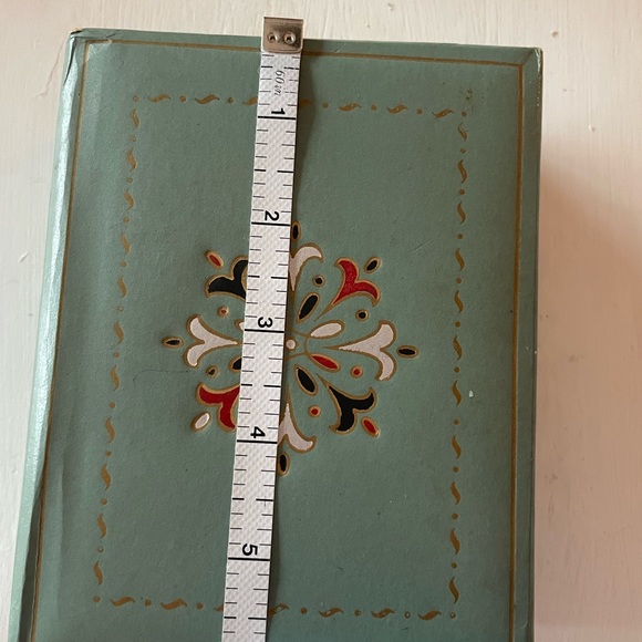 Vintage Embossed Box Trinkets Made in USA Blue - Picture 6 of 6